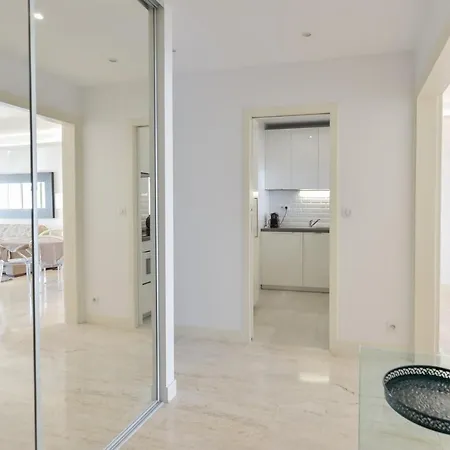 Kikiloue Sea View - 8-hectare Park - Swimming Pool - Tennis - Golf Apartment *